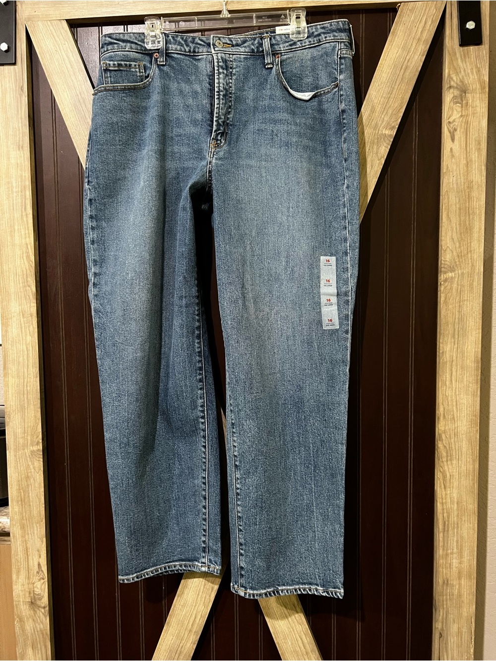 Old Navy Women's Medium Blue Straight Leg Jeans